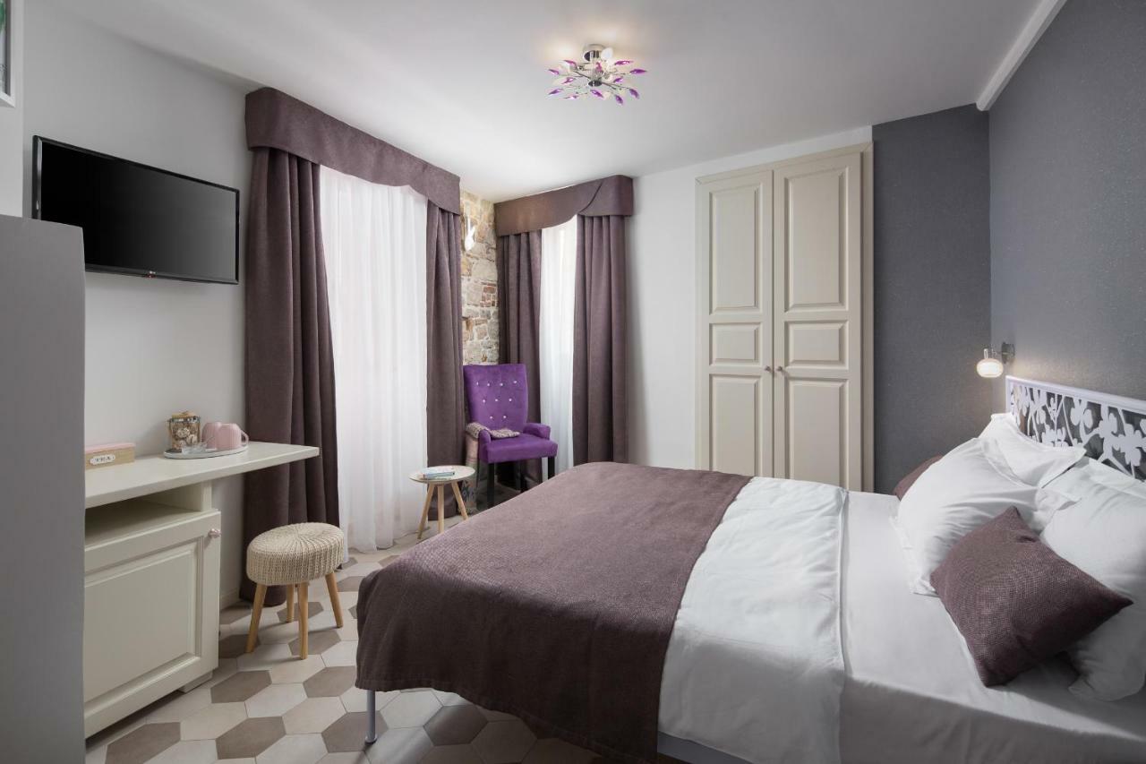 Noemi'S Rooms Rovinj Ngoại thất bức ảnh